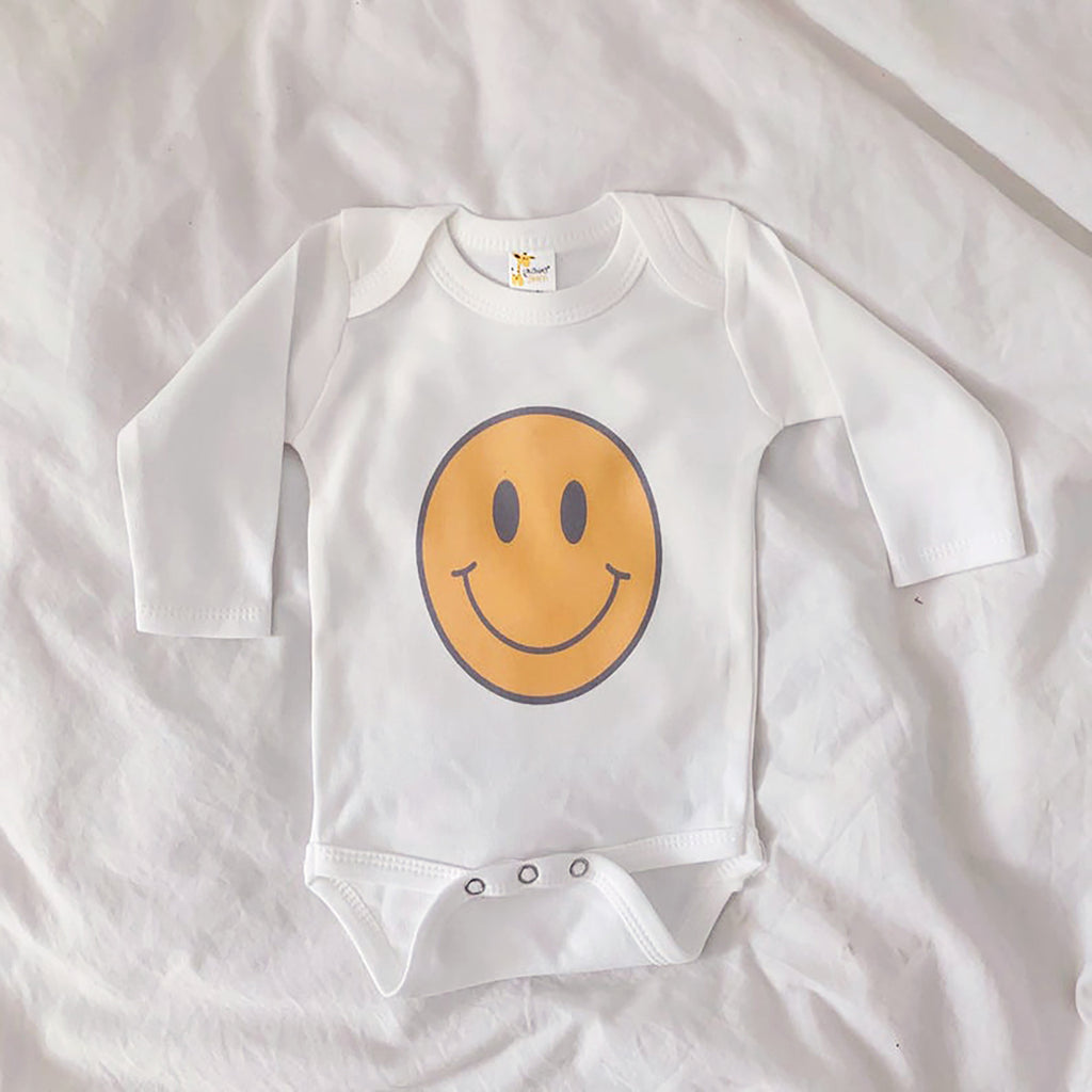 Gender Neutral Baby, Smiley Face Baby shirt, Smile baby bodysuit, gift for baby, baby shower gift, neutral, hipster baby clothes